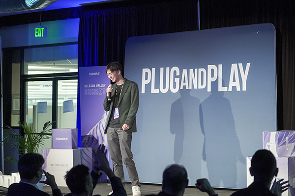 世界最大級のアクセラレーター主催イベントでのピッチ登壇